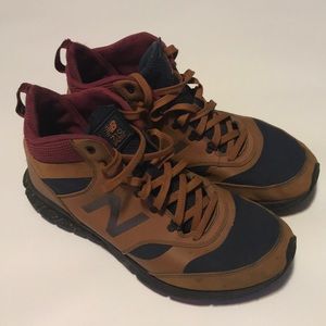11.5 New Balance 710 LE Sneaker Boots